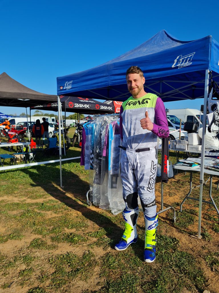 Kang: Tienda de Segura 80 Racing | Escuela de motociclismo en Palma de Mallorca